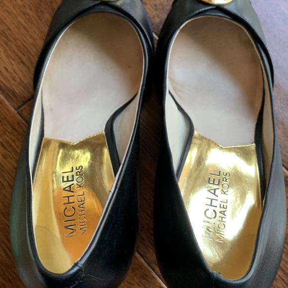 Classy Michael Kors Black Heels - Picture 7 of 9